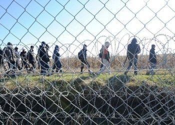 ئێكه‌تیا ئه‌و‌رۆپا دێ په‌نابه‌رێن نه‌یاسایى درئێخیت