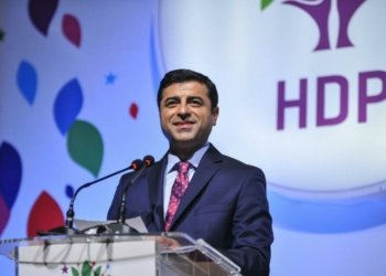 ده‌میرتاش: ئامارێن ئه‌ردهه‌ژێ وه‌ك ئامارێن كۆرۆنایێ د راست نینن