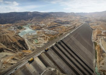 تورکیا ئاڤا بەنداڤان نە بەردایە