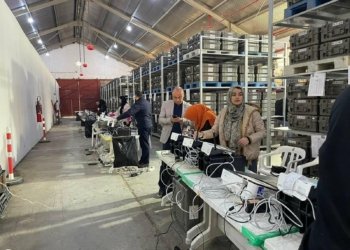 دەست ب پشكنینا ئامیرێن ئەلكترۆنی یێن هەلبژارتنان هاتەكرن