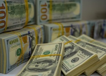 ئێكەم رۆژا رەمەزانێدا بانكا ناڤەندی زێدەتر ژ 261 ملیۆن دۆلاران خستنە د بازاریدا