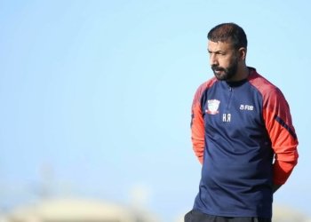 ژ ئەگەرێ ئەنجامێن خراب ڕاهێنەرێ یانا زاخۆ دەست ژ کار کێشانا خۆ ڕاگەهاند