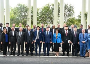 سه‌رۆكێ حكومه‌تێ پێشوازى ل شانده‌كێ جڤاتا بازرگانییا ئه‌مریكا – كوردستان كر