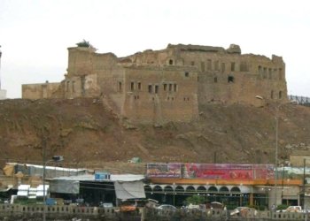 ل کەرکووکێ ھێزێن عێراقی بارەگەھەکێ پارتی دکەتە سەربازگەهـ
