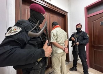 ئەو کەسێن ب جلو بەرگێن ئاسایشێ دزی کرین هاتنە دەستەسەرکرن