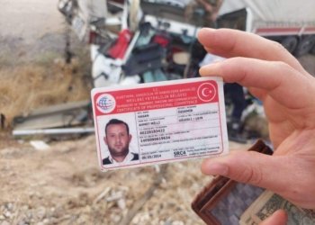 د ڕوودانەکا ترافیکیدا شوفێرەکێ تورك گیانێ خۆ ژ دەستدا
