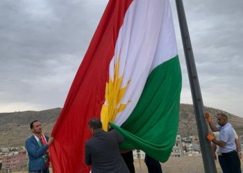 ب بلنداهیا 22 مەتران ئالایێ کوردستانێ ل گرێ مالتایێ هاتە هەلدان