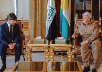 سه‌رۆك بارزانى پێشوازى ل كونسۆلێ گشتییێ فره‌نسا ل هه‌ولێرێ كر