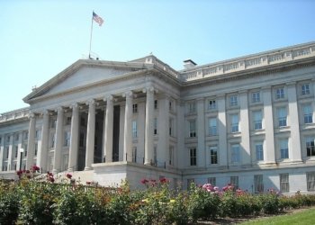 ئەمریکا مامەلەکرنا دۆلاری ژ 14 بانکێن عیراقی قەدەغەکر