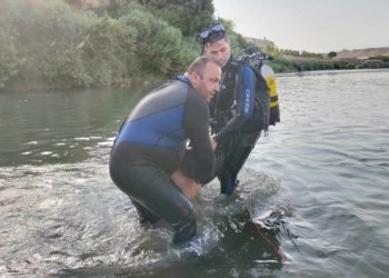 گه‌نجه‌ك دناڤ خابیرێ زاخۆدا خەندقی