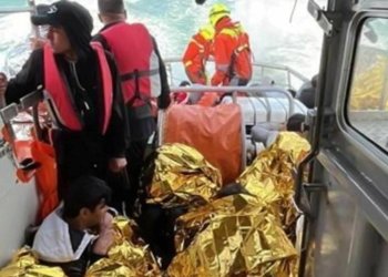 به‌له‌مه‌كا كۆچبه‌ران دناڤبه‌را فره‌نسا و بریتانیا دا نقۆم بوو