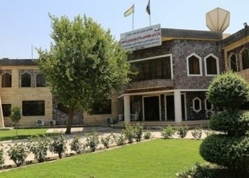 خواندنا بلند