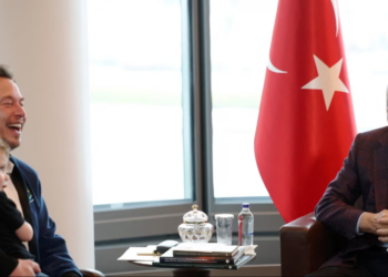 ئه‌ردوگان داخوازا چ ژ ئيلۆن مه‌سك كر؟