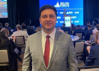 ب نوونه‌راتییا سه‌رۆك بارزانی، فه‌لاح حه‌سه‌نی پشكداری د‌ كۆڕبه‌ندێ واشنتۆن یێ پارتێن دیموكراتی یێن جیهانی دا كر