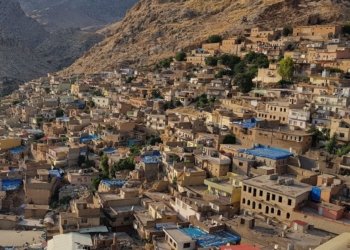 ئه‌و قوتابییێ خۆ د ئاڤاهییێ قوتابخانێ دا هاڤێتی ره‌وشا وی یا باشه‌