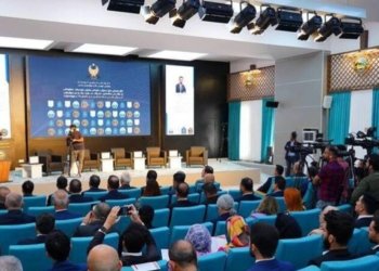 ب چاڤدێرییا مه‌سرور بارزانی سیمپۆزیۆما هه‌ڤپشكا چار زانکۆیێن کوردستانێ هاته‌ گێران