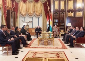 سەرۆك بارزانی پێشوازی ل لژنەیا شەهید و قوربانی و زیندانییێن سیاسی ل پەرلەمانێ عیراقێ كر