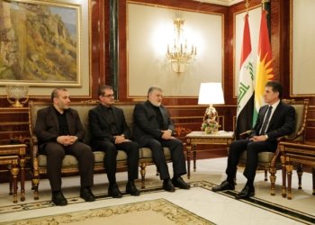 نێچیرڤان بارزانی ل گەل شاندەكێ كۆمارا ئیسلامییا ئیرانێ كۆمبوو