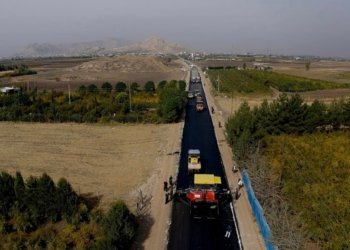 د كابینا نه‌هێ دا 440 پڕۆژێن رێك و پرا ب 912 ملیار دیناران هاتینه‌ چێكرن