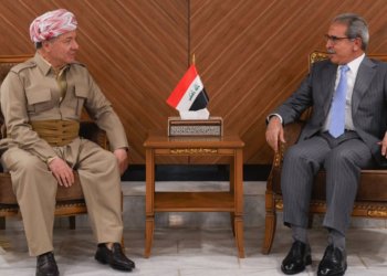 سەرۆک بارزانی ل گەل فائیق زێدانی کۆمبوو