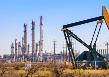 سه‌رۆكێ لژنه‌یا دارایى ل په‌رله‌مانى: ئه‌گه‌ر بابه‌تێ هنارتنا په‌ترۆلا هه‌رێمێ نه‌هێته‌ چاره‌سه‌ركرن دێ ده‌ستێوه‌ردانێ كه‌ین