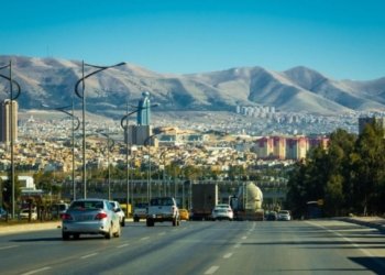 ژبەركو ڕازی نینن دەنگی ب ئێكەتییێ بدەن، سێ کارمەندێن کۆمپانییه‌كێ ل سلێمانییێ ژ كارێن وان هاتنە دەركرن