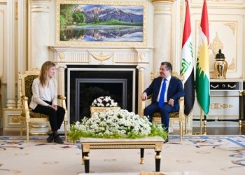 مه‌سرور بارزانى دگه‌ل وه‌زیرا ده‌وله‌تێ ل وه‌زاره‌تا به‌رگرییا ئه‌لمانیا كۆمبوو