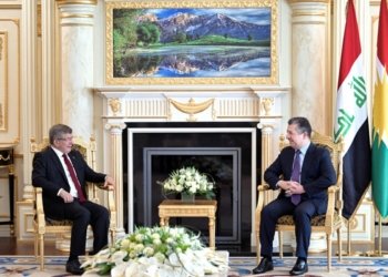 سەرۆكێ حكومەتا هەرێما كوردستانێ پێشوازی ل ئه‌حمه‌د داود ئۆغلوی كر