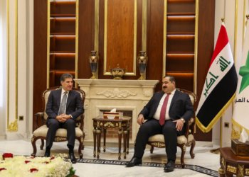 نێچيرڤان بارزانى و سەرۆکێ هەڤپەیمانییا عەزم هەمواركرنا یاسایا بودجەی گوتۆبێژكر