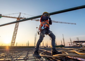 سەندیكا كرێكاران: بریارا سێ كرێكارێن ناڤخۆ بەرامبەر ئێكێ بیانی، ناهێتە هەلوەشاندن