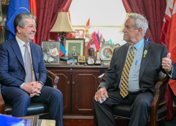  سەرۆکێ حکومەتێ ل گەل کۆنگرێسمان جۆ ویلسن کۆمبوو