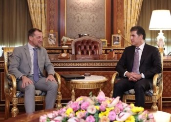 نێچيرڤان بارزانى و كونسولێ گشتيیێ فره‌نسا پێشهاتێن دەڤەرێ گوتۆبێژ كرن