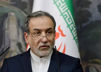 عەباس عێراقچی: هێرشا ئەمریكا بێ بەرسڤ نابووریت