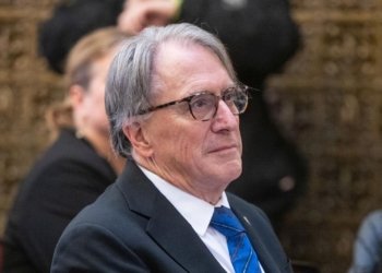 پیتەر گالبرەیس: دڤێت مافێن كورد و پێكهاتەیێن سوورییێ د دەستووری دا بهێنە پاراستن