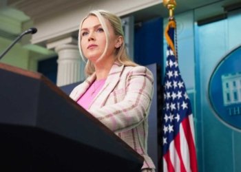 پەیڤدارا کۆچکا سپی: ترەمپی دڤێت تێچوویێ شەری بێخیتە سەر ملێن وەلاتێن عەرەبی