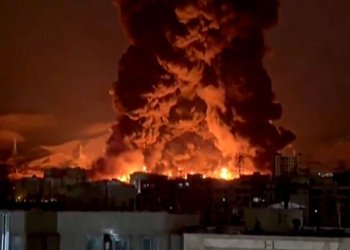 ئیسرائیل ژێرخانا وزێ بۆمبەباران دکەت و ئیران گەفێن بەرسڤدانێ دکەت