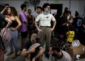 میدیا یا ئیسرائیلێ: حزبوللا 30 مووشەك ئاراستەیی ئیسرائیلێ كرن