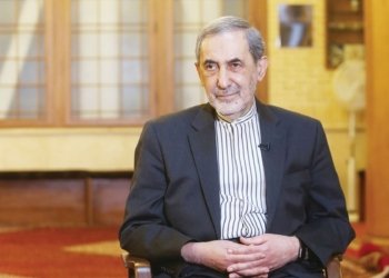 شیرەتکارەکێ رێبەرێ ئیرانێ: سیستەمەکێ نوو ب سەر دەرتەنگێ هورمز دا دێ سەپینین