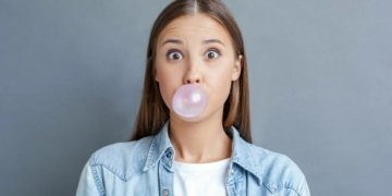 ئەگەر علكی ب داعیری دێ حەفت سالان مینتە د گەدەییدا