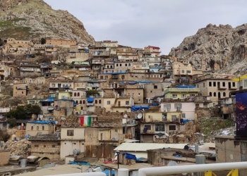 لیستا ناڤێن ئه‌و كه‌سێن ل ئاكرێ پارچه‌ ئه‌رد وه‌رگرتی